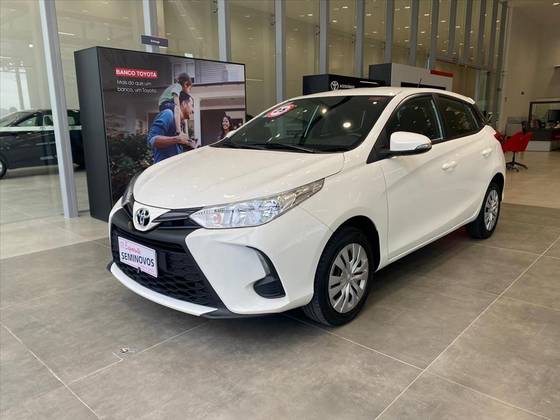 TOYOTA YARIS 1.5 16V FLEX XL MULTIDRIVE TOYOTA YARIS 1.5 16V FLEX XL MULTIDRIVE